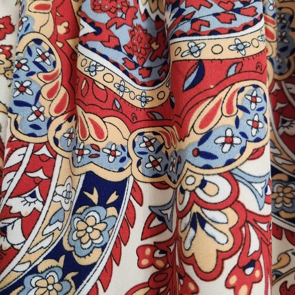 BNWOT Boho halter top and pants. Size small. FINAL PRICE!!! - Picture 13 of 15